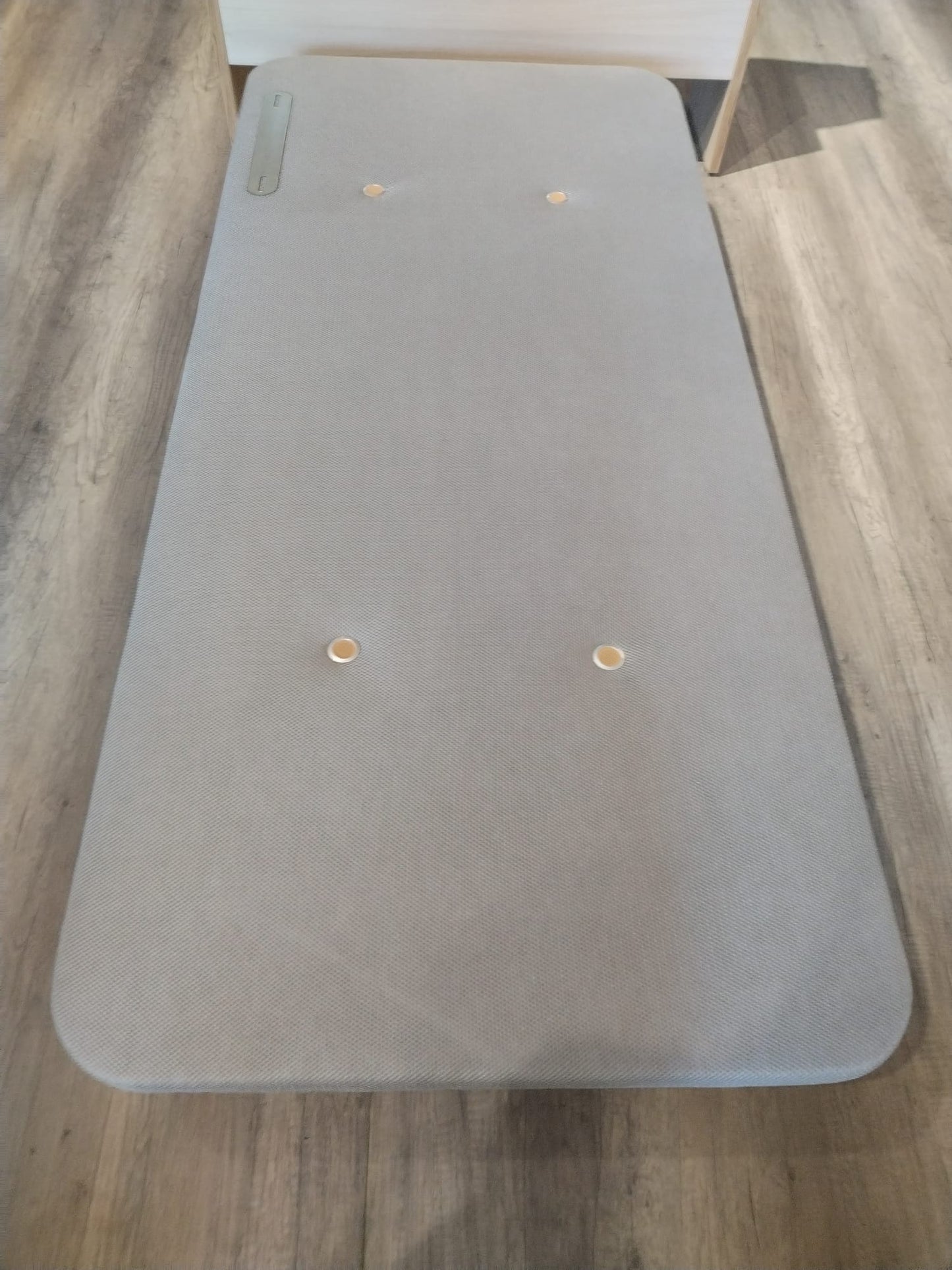 Polsterēta matrača pamatne