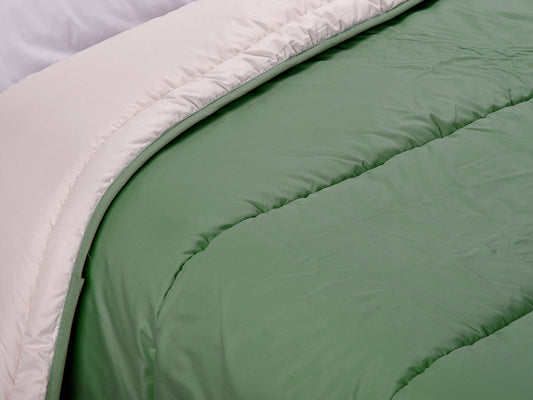 Nordiletto® sega/ gultas pārklājs (olīvzaļa krāsa)